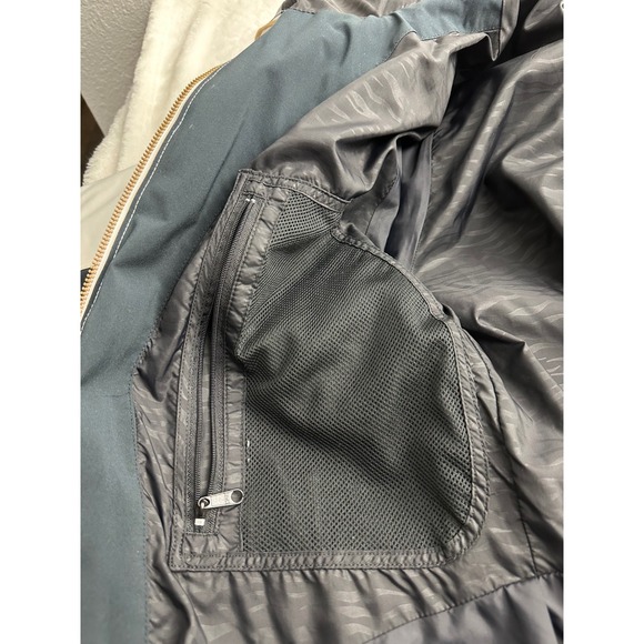 Body Glove Womens Ski Snowboard Jacket White Black Gray Print Hooded Size M - Picture 3 of 12